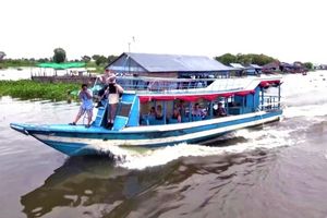 Private Boat from Siem Reap to Battambang